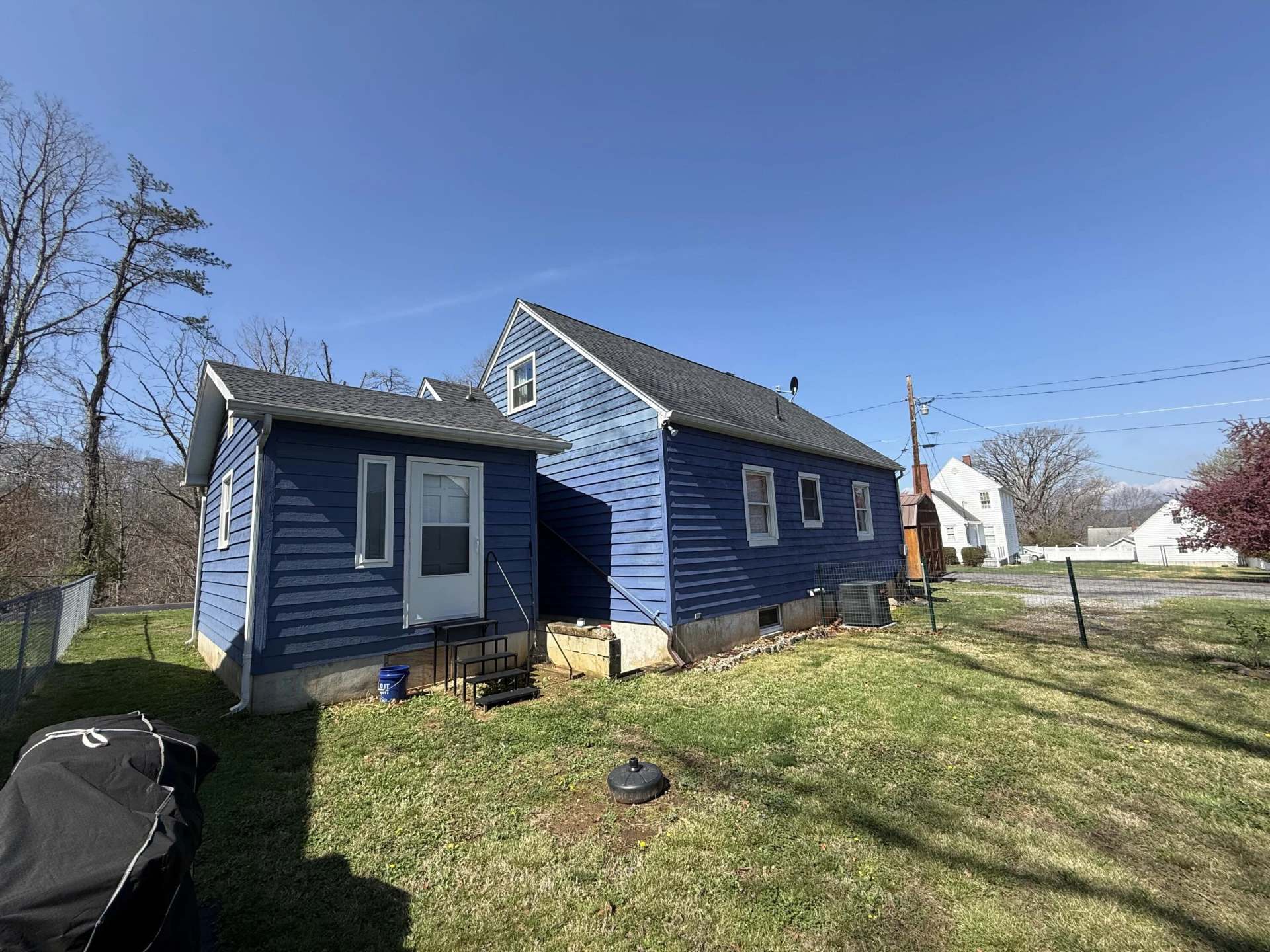 3103 E Circle DR - Photo 4