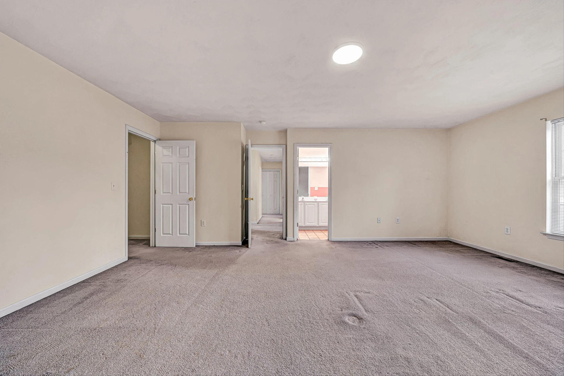 6940 Linn DR - Photo 19