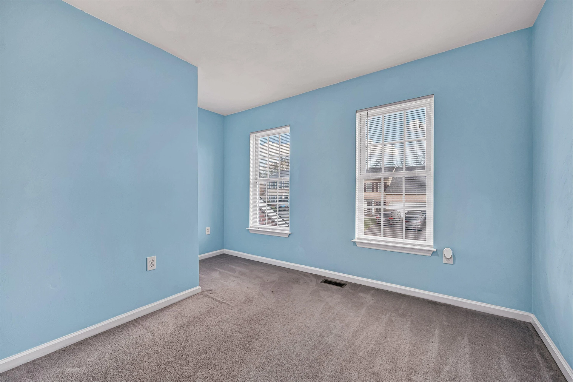 6940 Linn DR - Photo 23