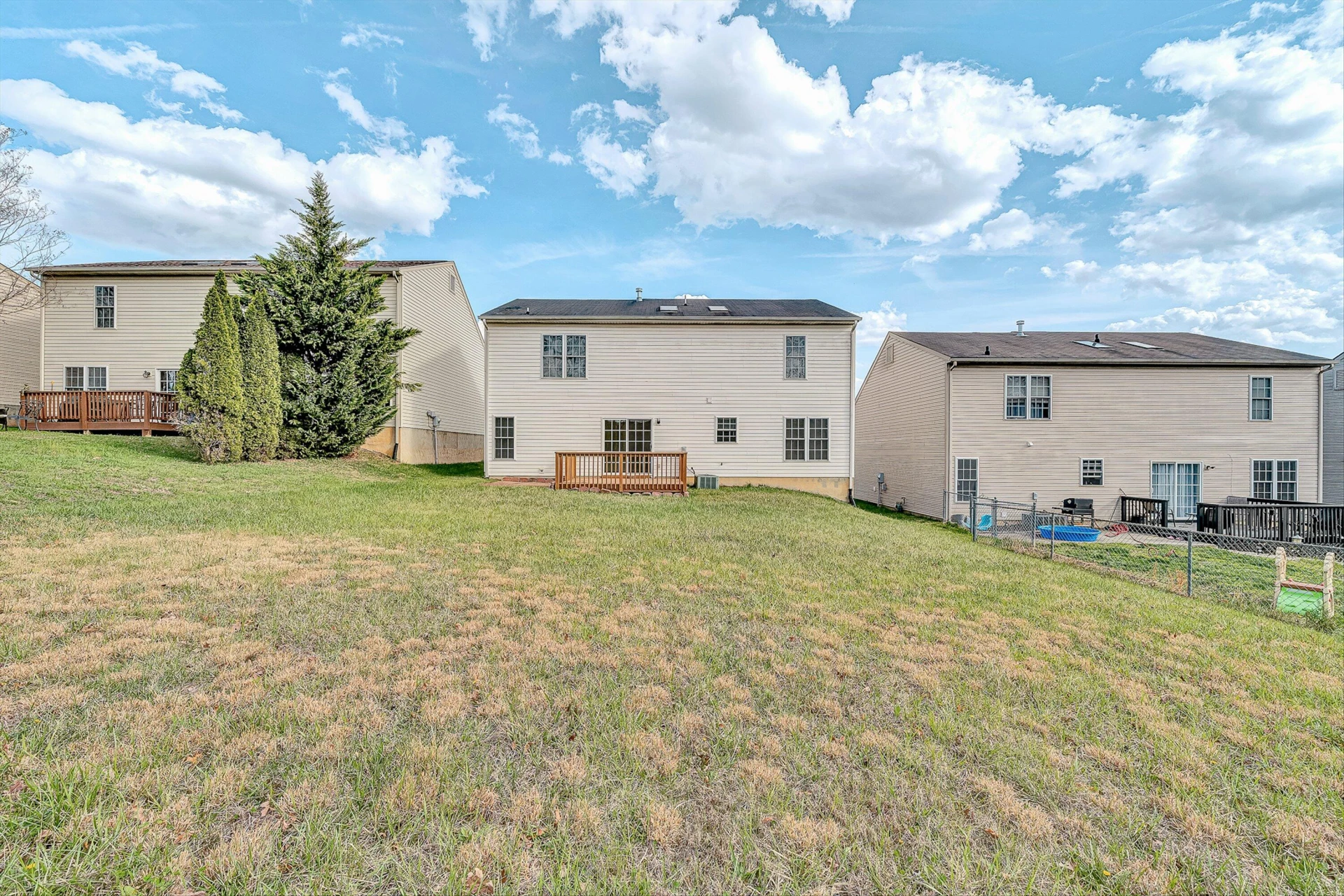 6940 Linn DR - Photo 32