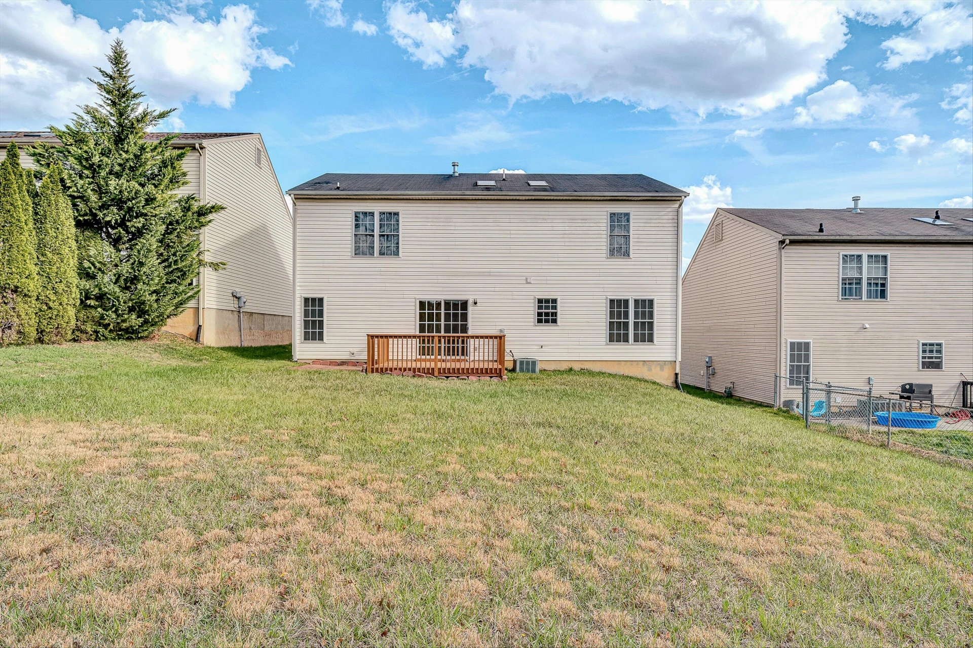6940 Linn DR - Photo 33