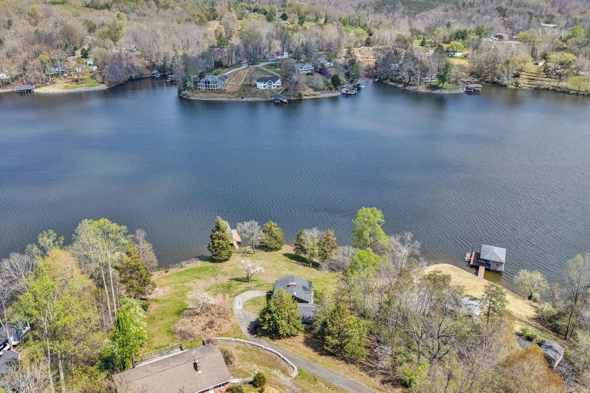 1351 Ellis RD - Photo 14
