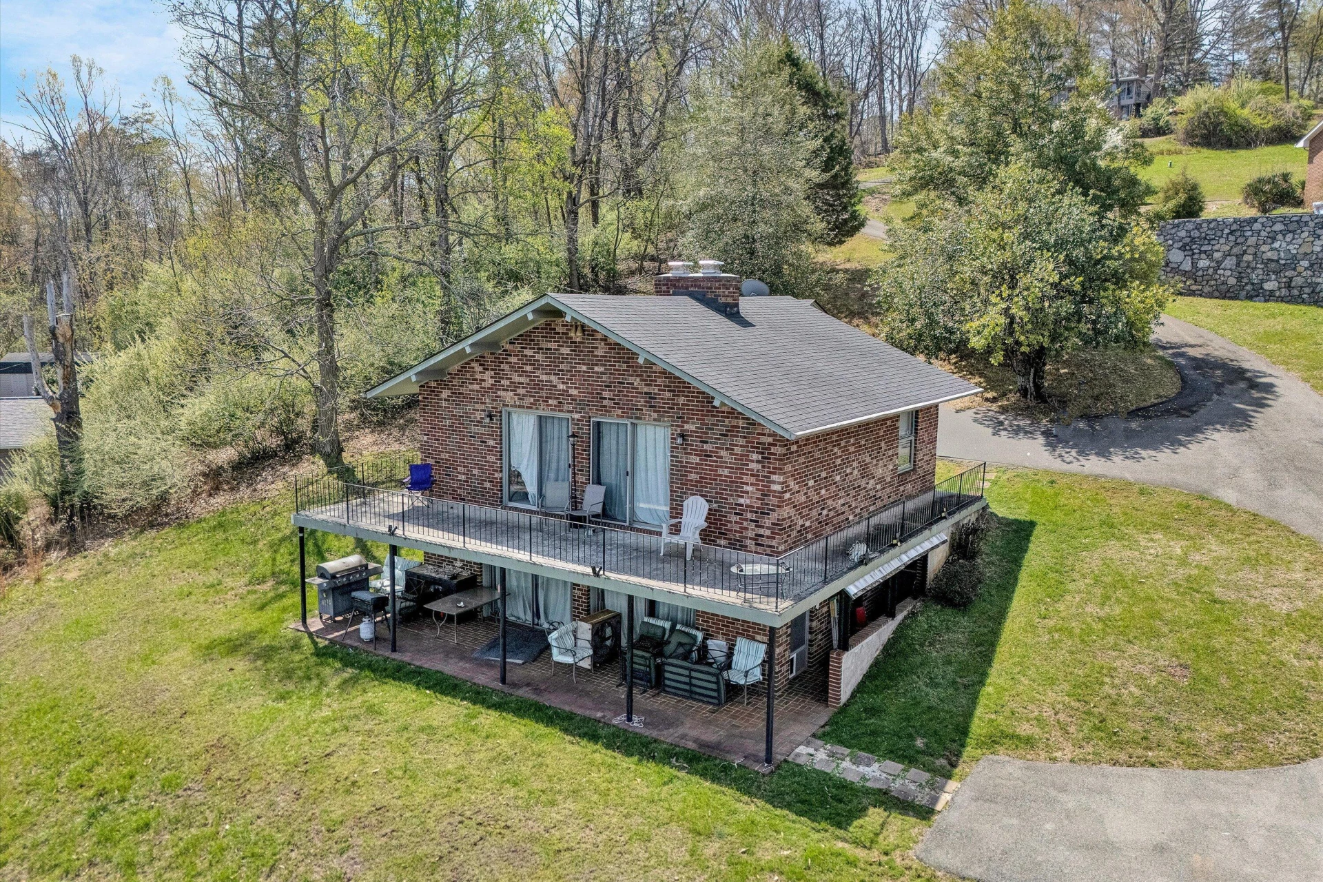 1351 Ellis RD - Photo 19