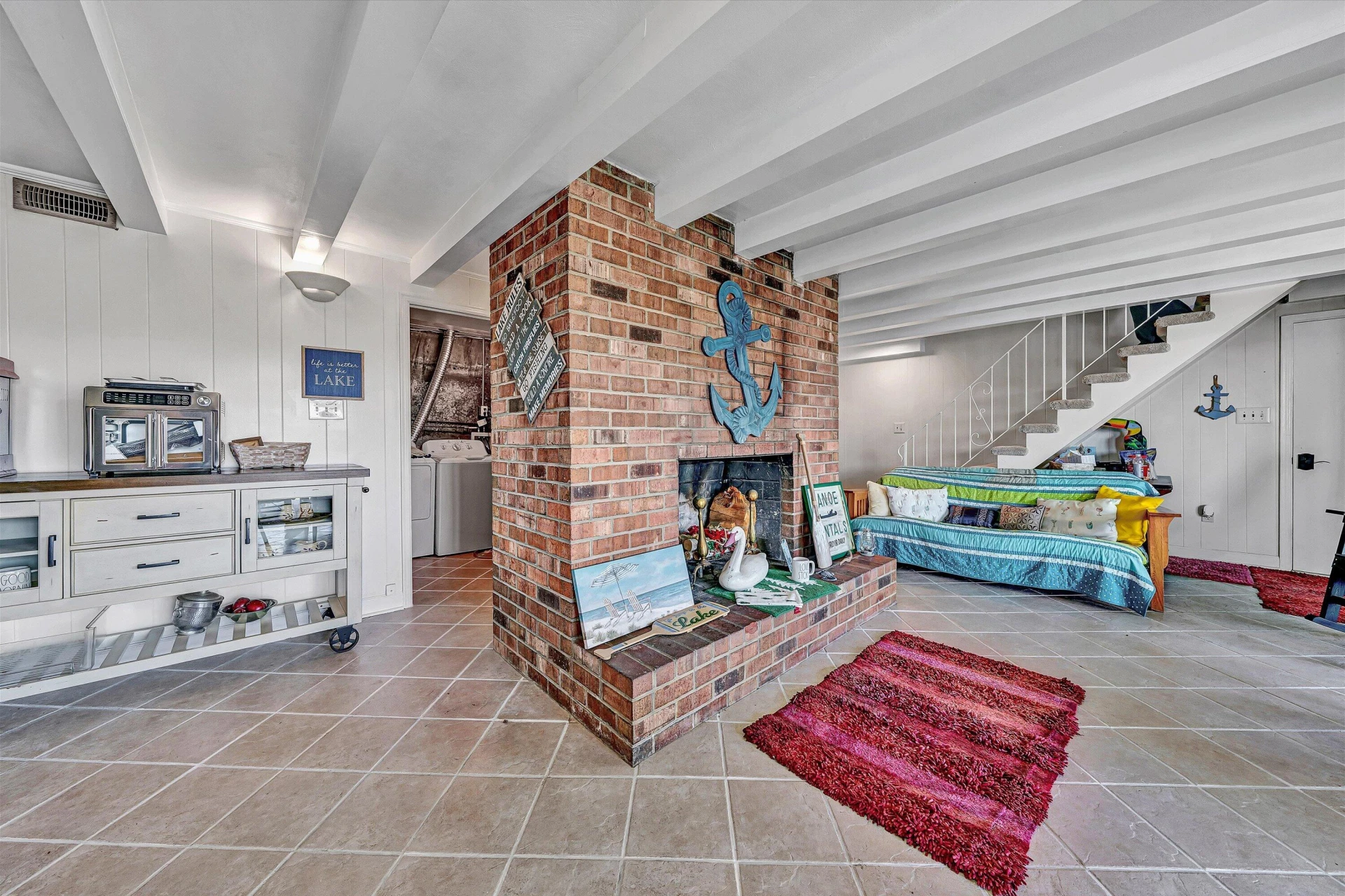 1351 Ellis RD - Photo 28