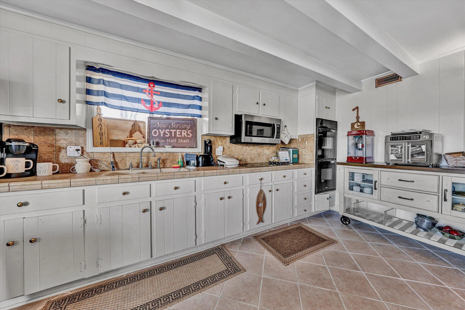1351 Ellis RD - Photo 29