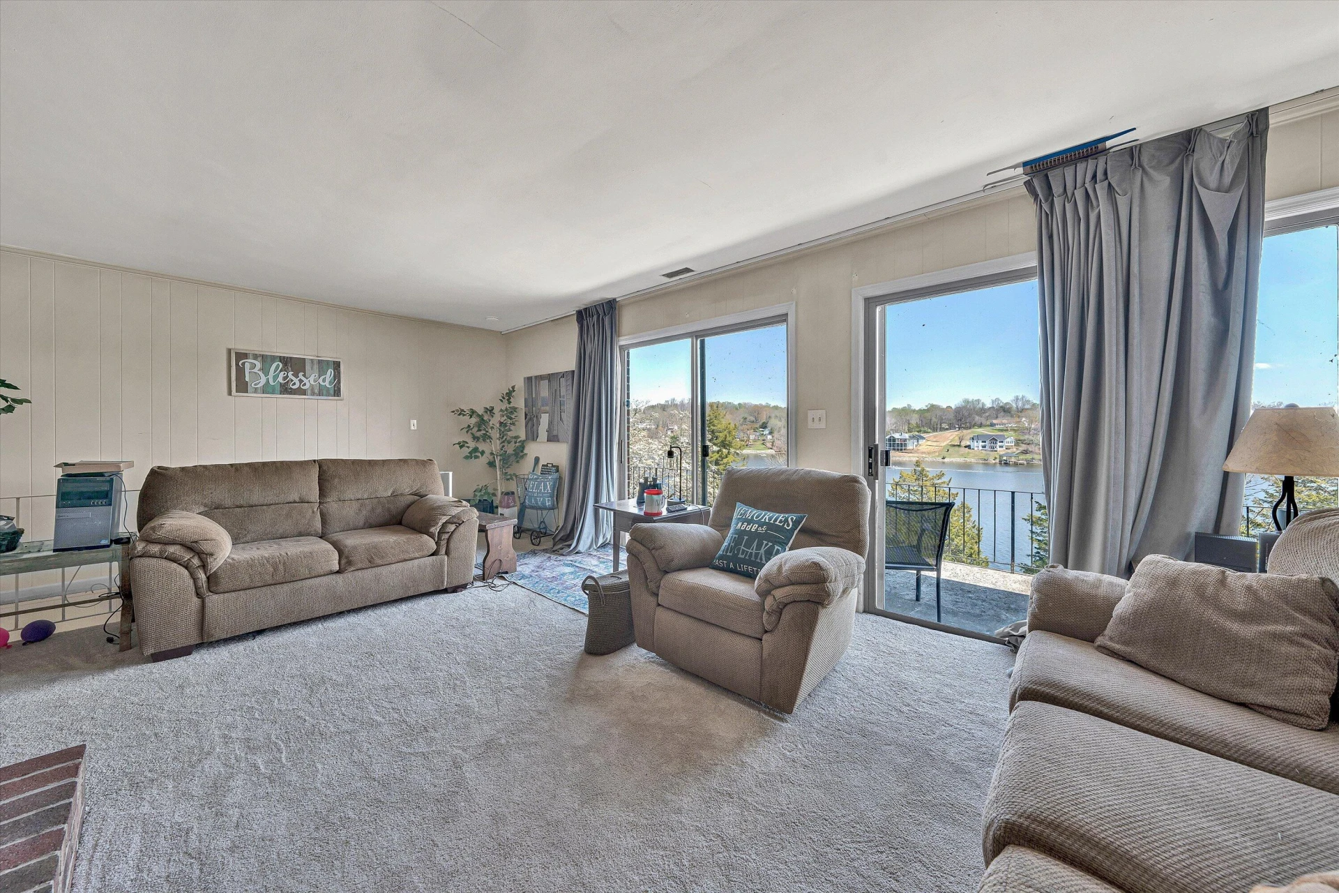1351 Ellis RD - Photo 36
