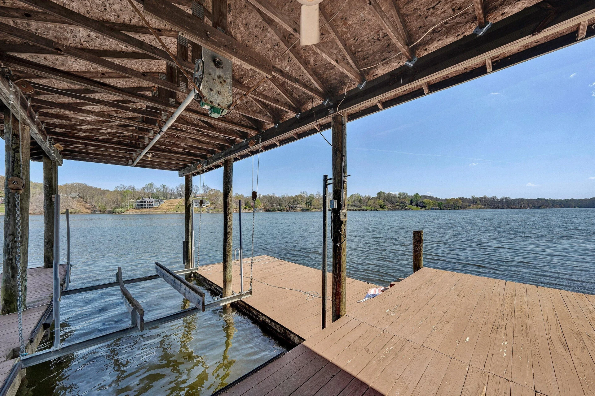 1351 Ellis RD - Photo 8