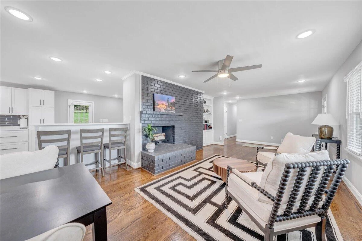 1531 Coral Ridge RD SW - Photo 16
