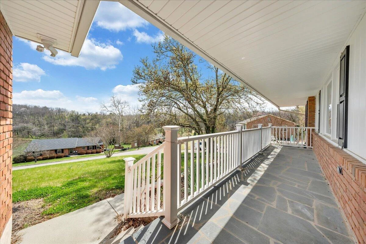 1531 Coral Ridge RD SW - Photo 6