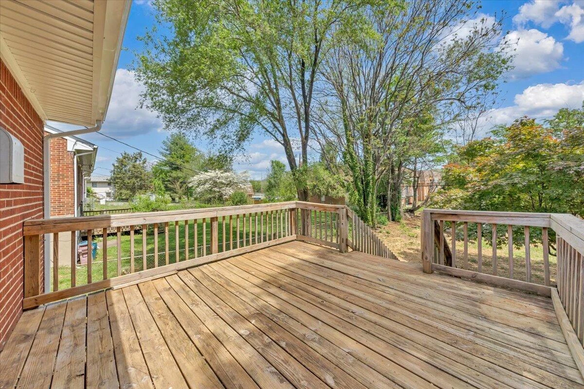 4417 Holmes ST NE - Photo 25