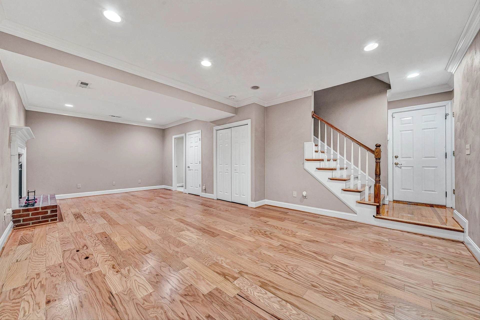 8317 Cardington DR - Photo 31