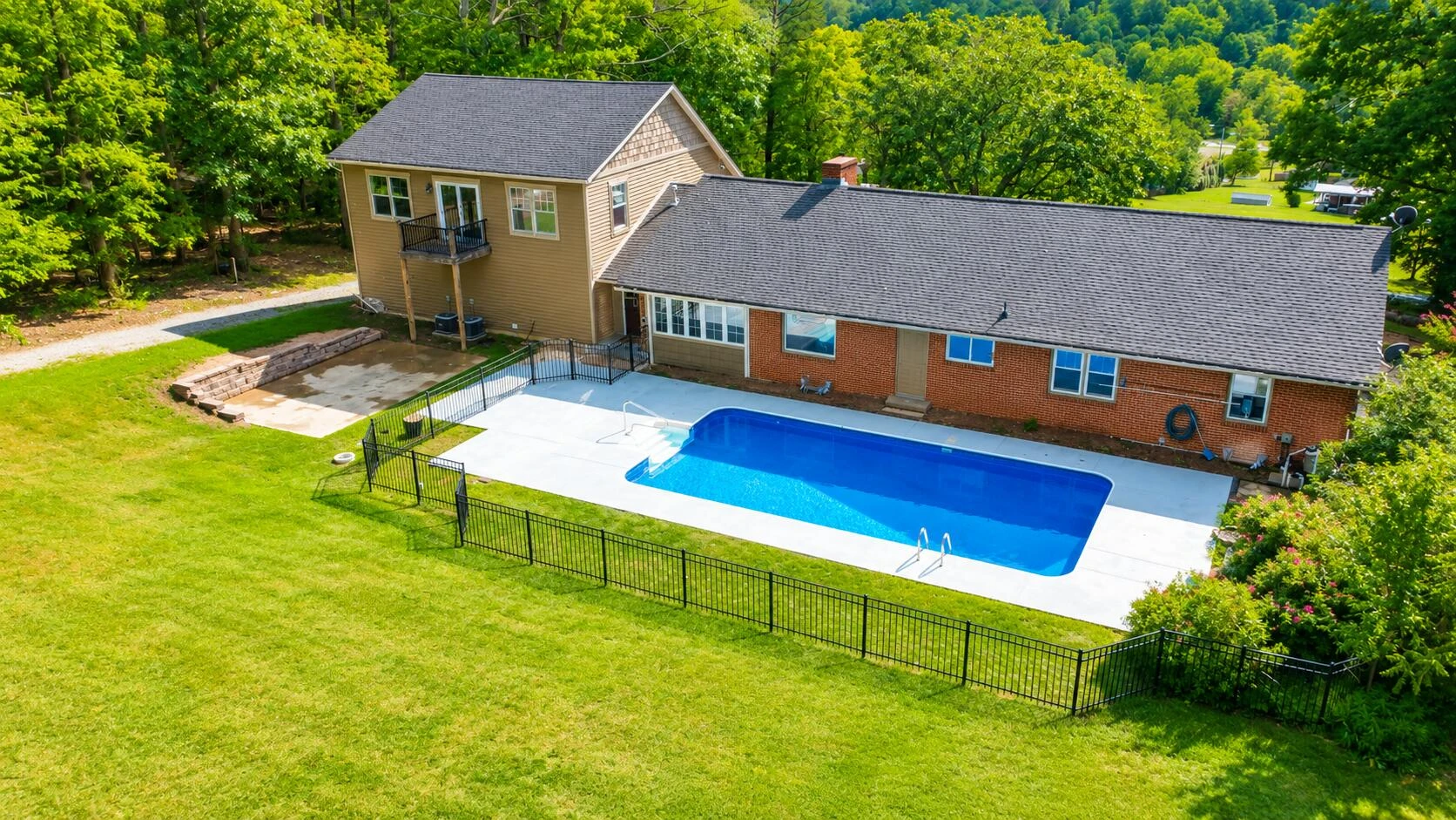 83 Springview CT - Photo 21