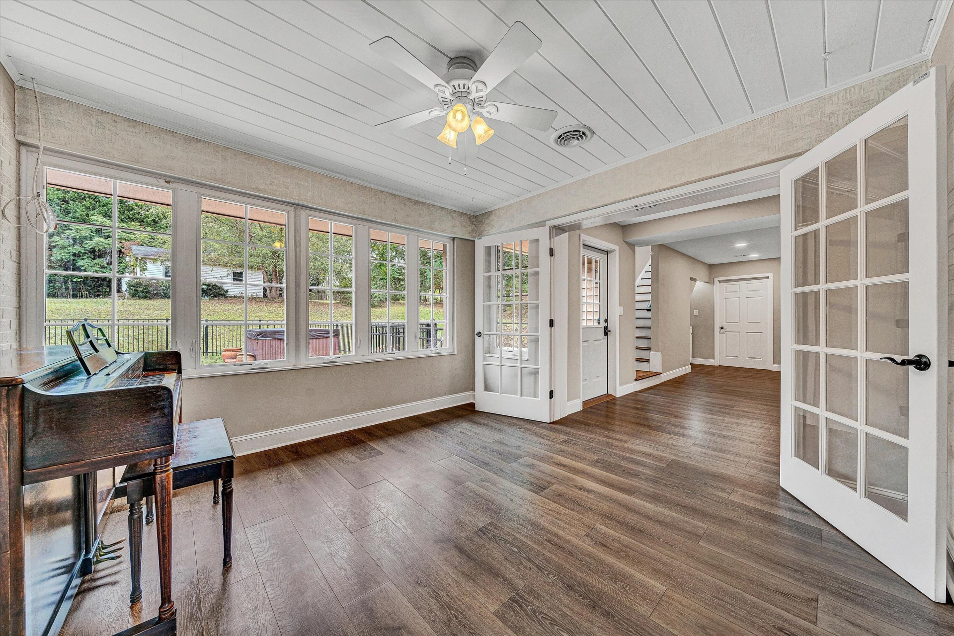 83 Springview CT - Photo 53
