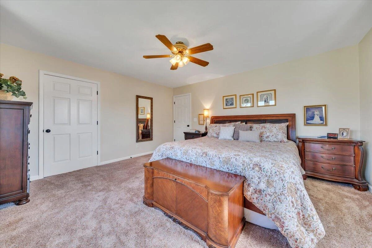 55 Murray CT - Photo 32