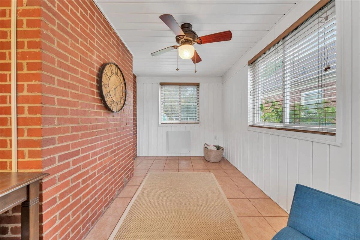 2316 Fairway DR SW - Photo 12