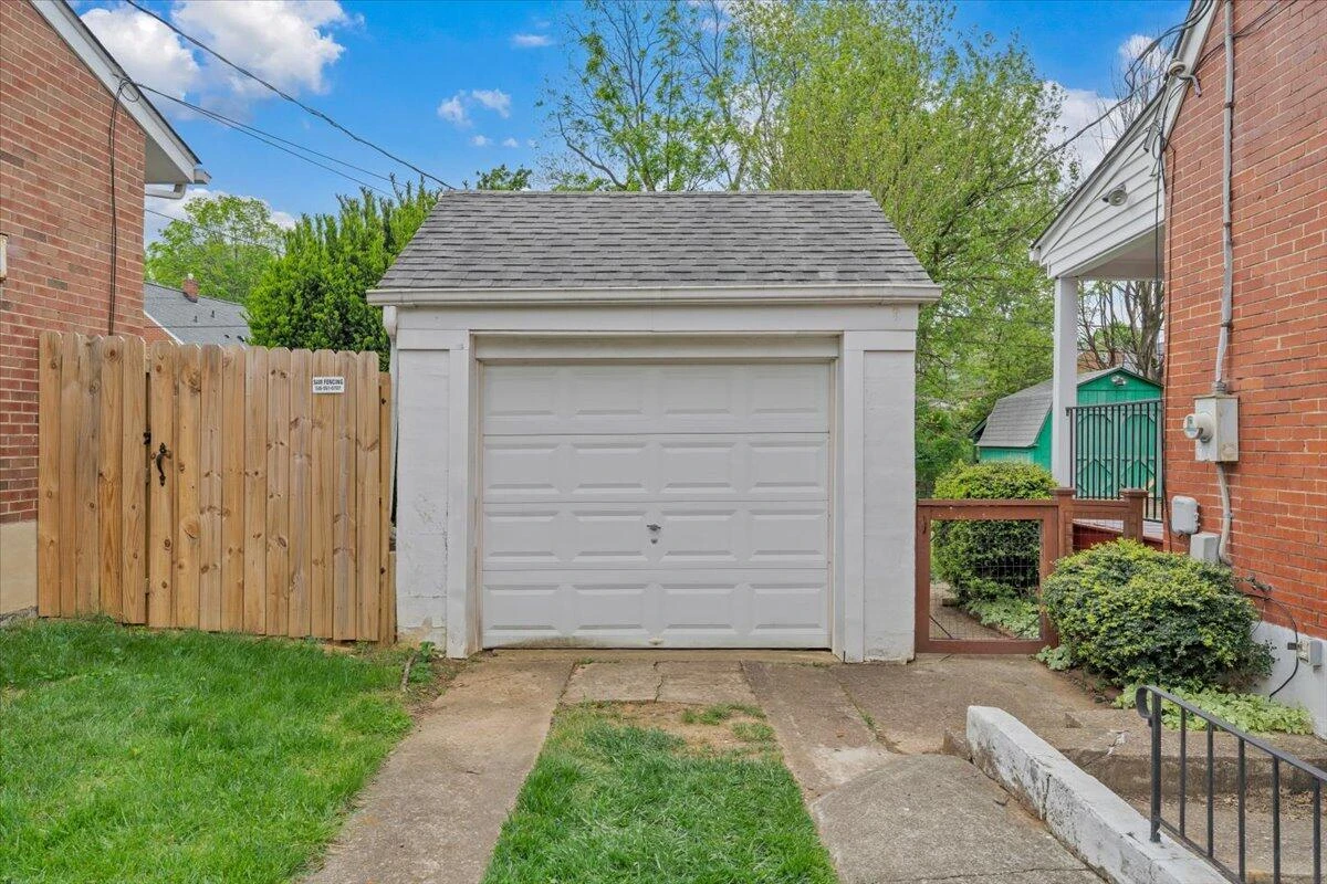 2316 Fairway DR SW - Photo 46