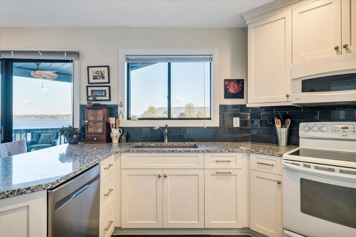 75 Woodbridge CIR #1114 - Photo 27