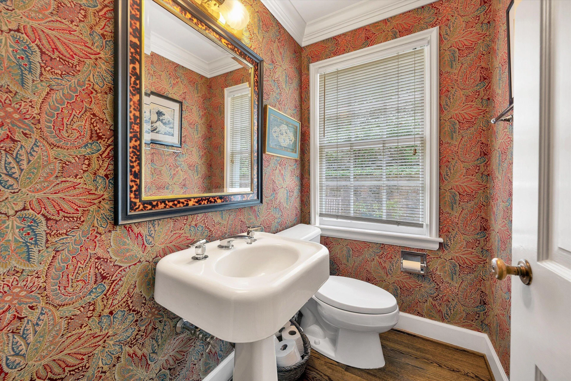 2438 Robin Hood RD SE - Photo 17