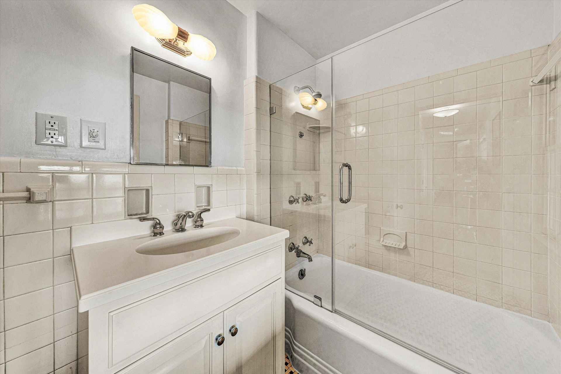 2438 Robin Hood RD SE - Photo 36