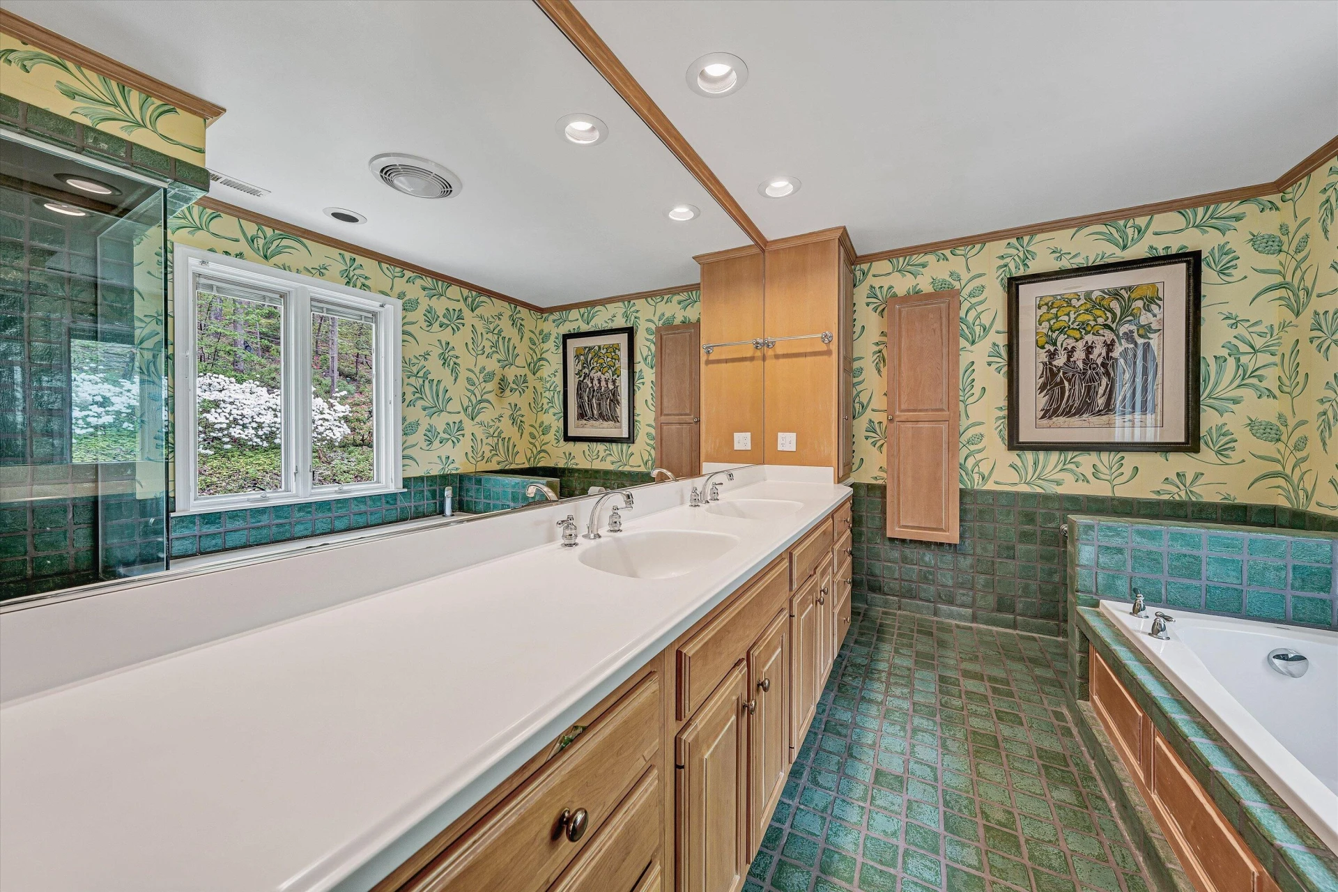 2438 Robin Hood RD SE - Photo 42