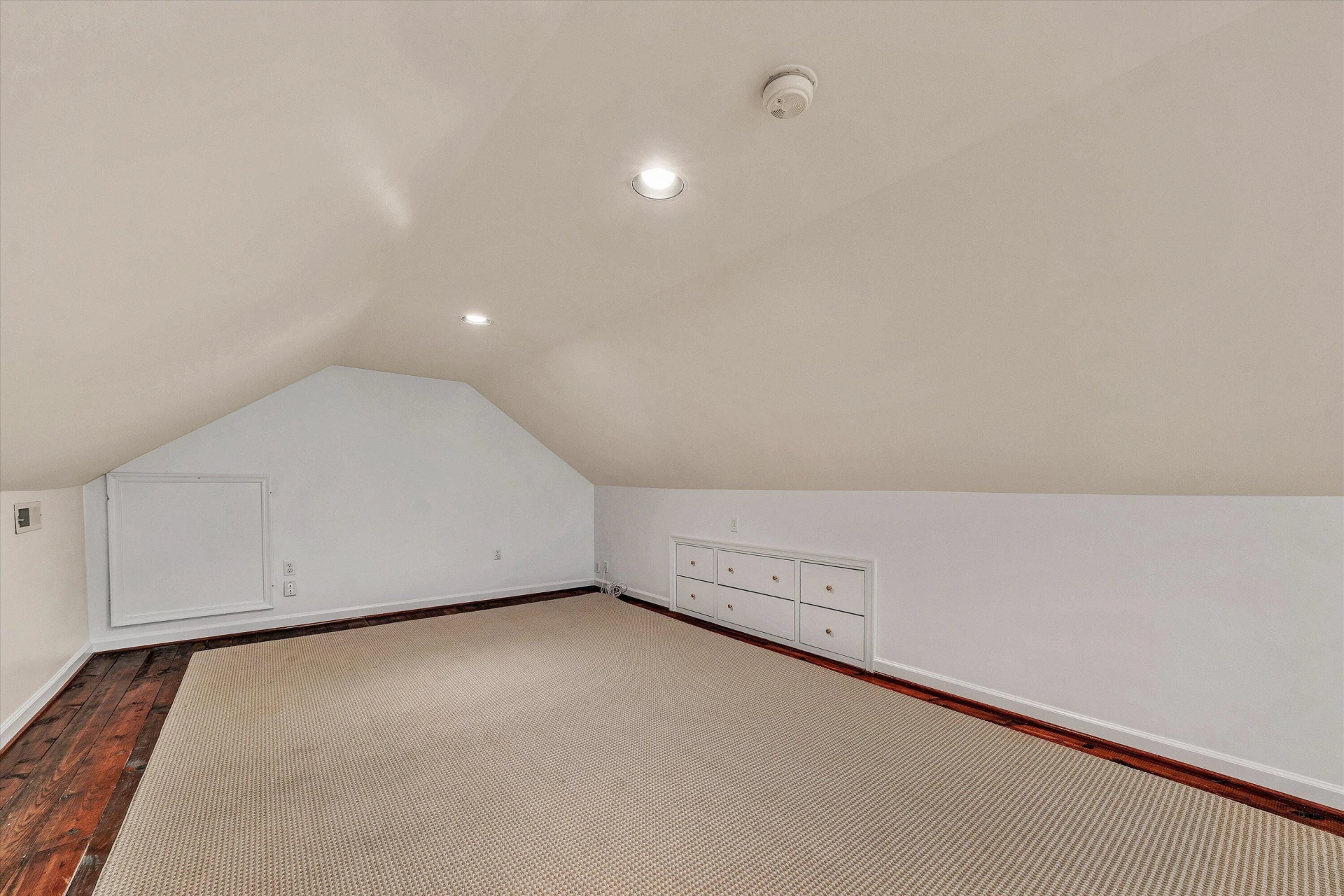 2438 Robin Hood RD SE - Photo 49