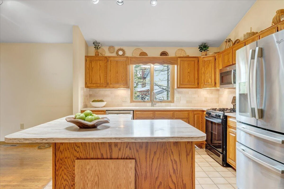 2606 Oak Hill LN SW - Photo 18