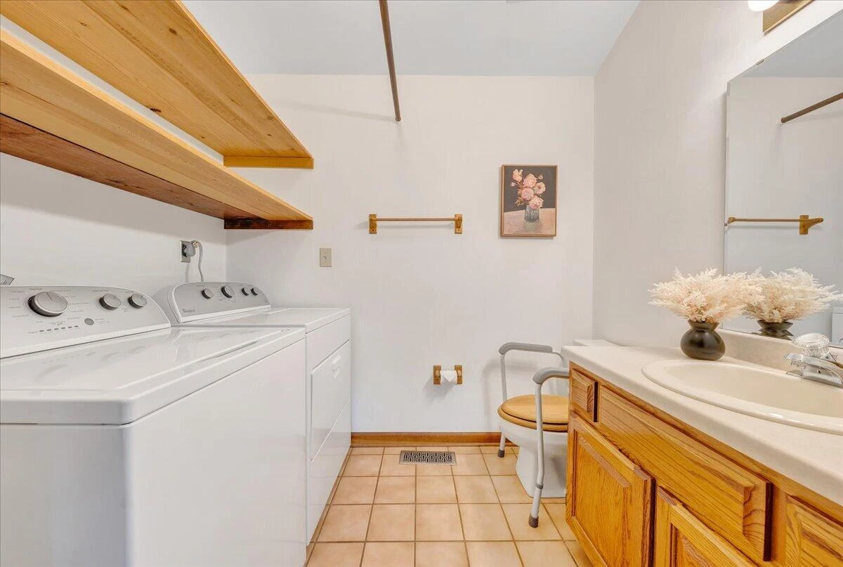2606 Oak Hill LN SW - Photo 21