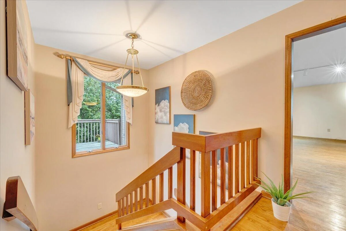 2606 Oak Hill LN SW - Photo 32