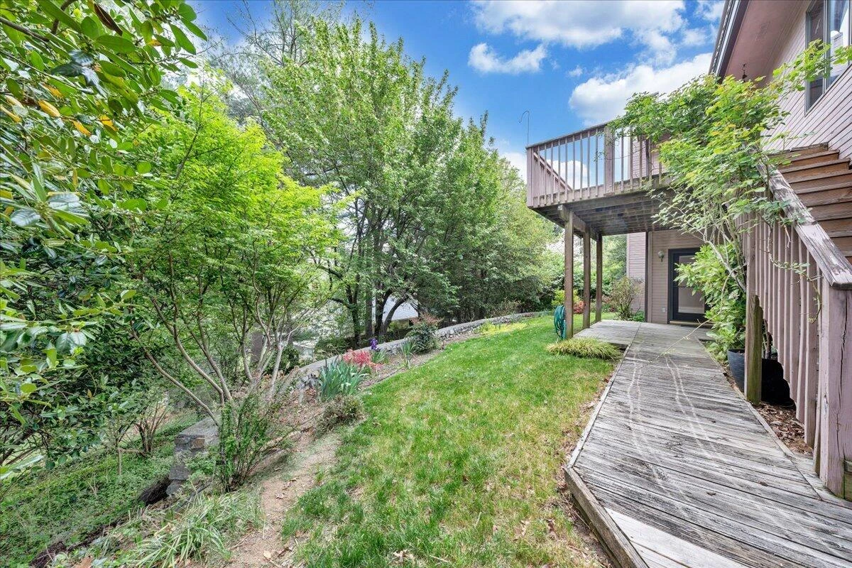 2606 Oak Hill LN SW - Photo 49