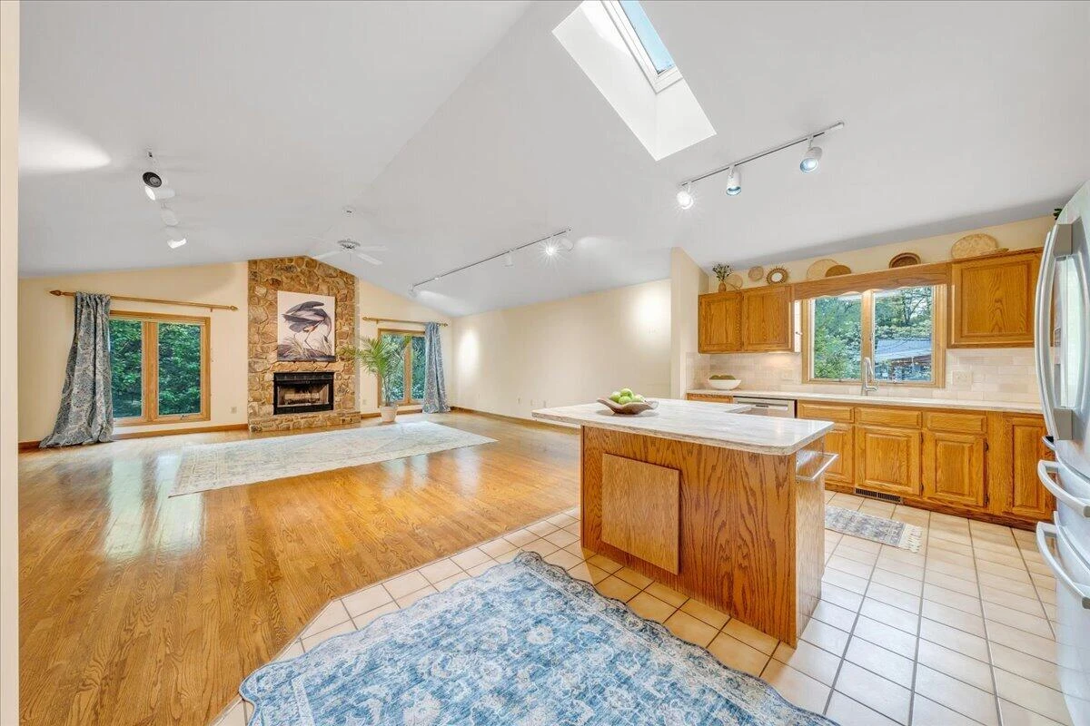 2606 Oak Hill LN SW - Photo 11