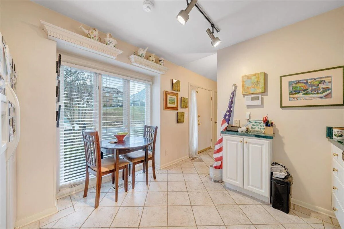 4923 Hunting Hills CT - Photo 20