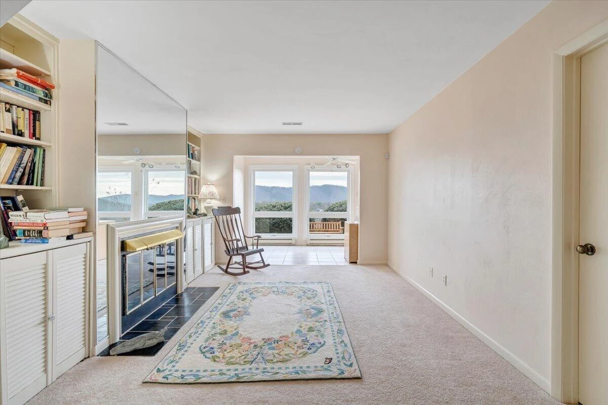 4923 Hunting Hills CT - Photo 36