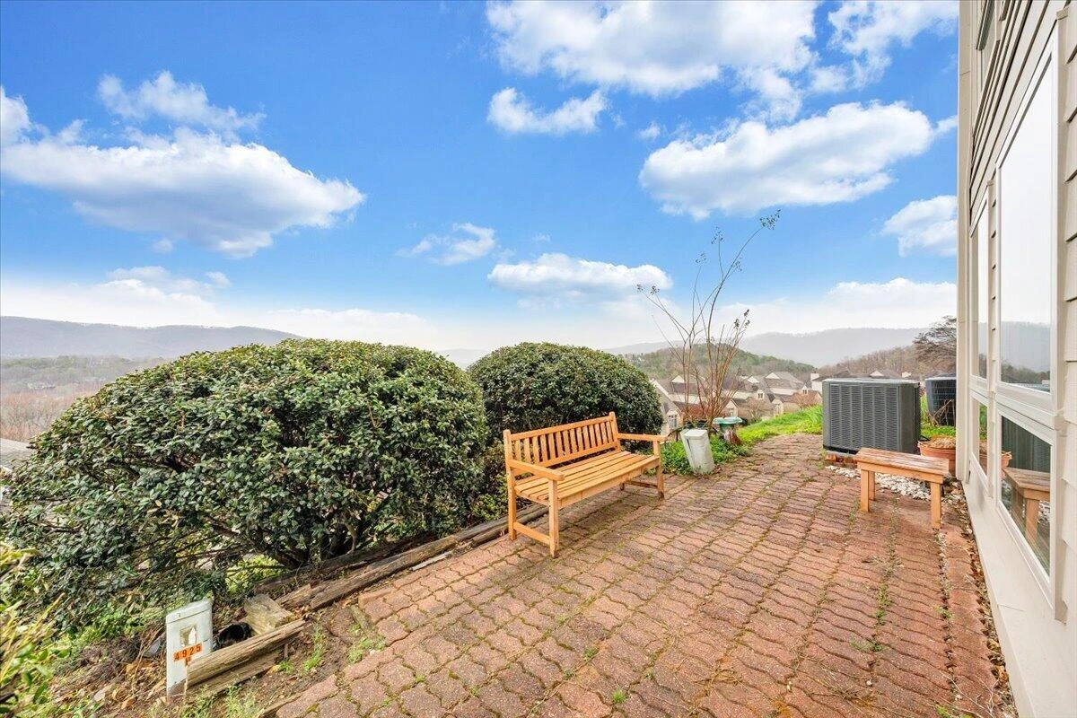 4923 Hunting Hills CT - Photo 48