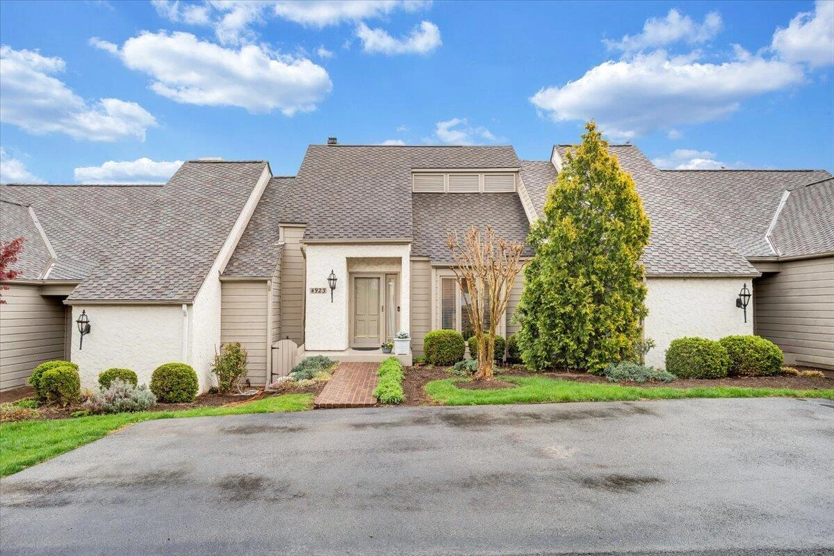4923 Hunting Hills CT - Photo 51