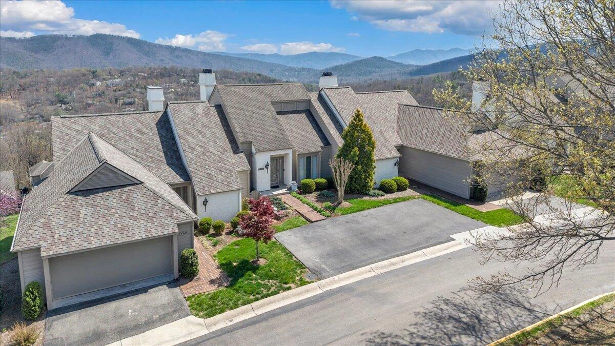 4923 Hunting Hills CT - Photo 54