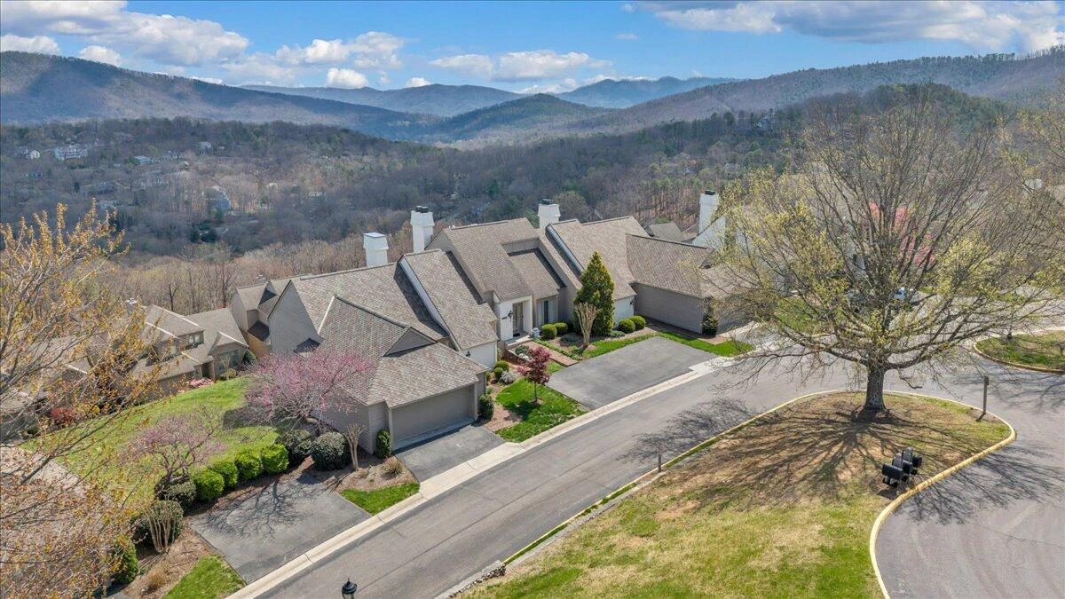 4923 Hunting Hills CT - Photo 58