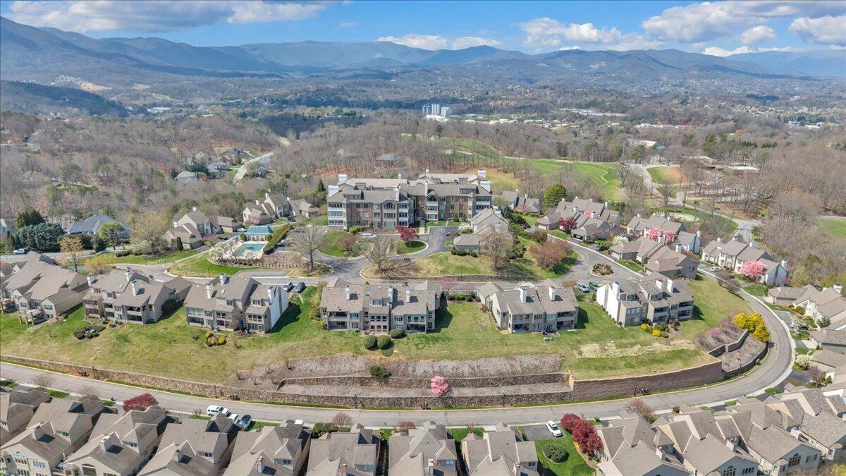 4923 Hunting Hills CT - Photo 67