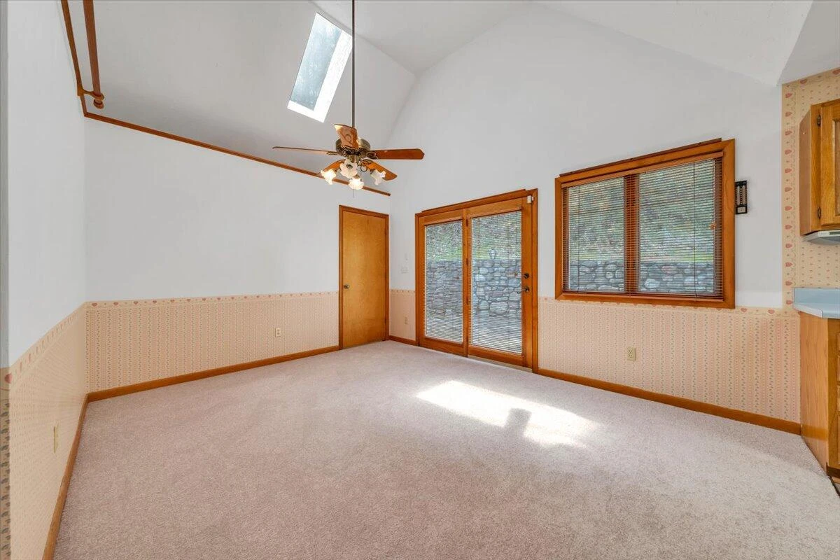 6505 Poage Valley Road - Photo 11