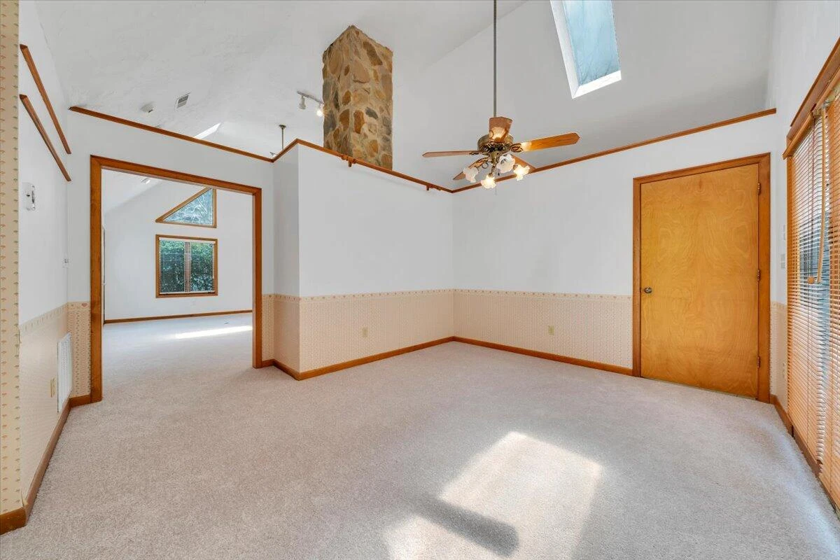 6505 Poage Valley Road - Photo 14