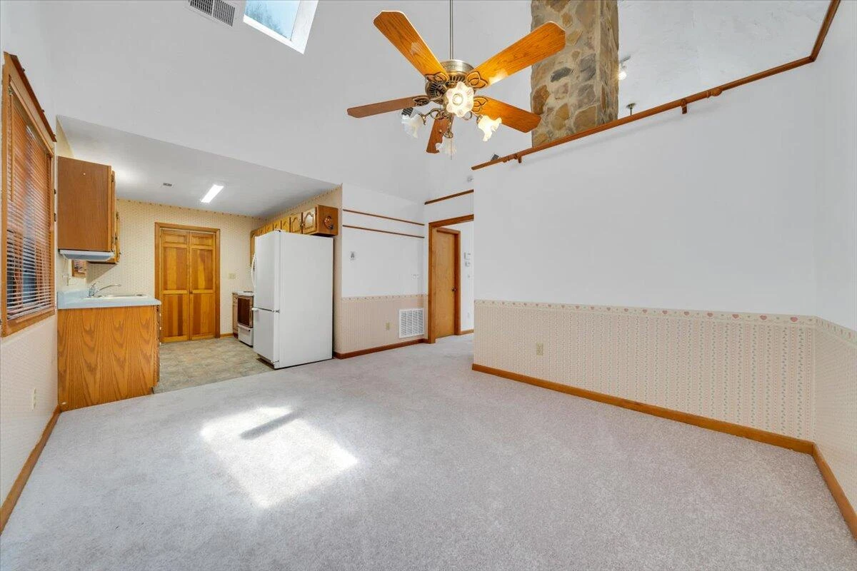 6505 Poage Valley Road - Photo 16