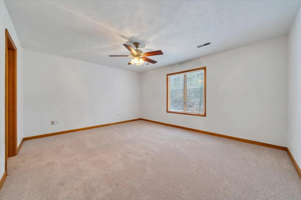 6505 Poage Valley Road - Photo 24