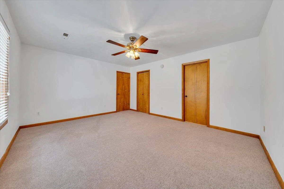 6505 Poage Valley Road - Photo 27
