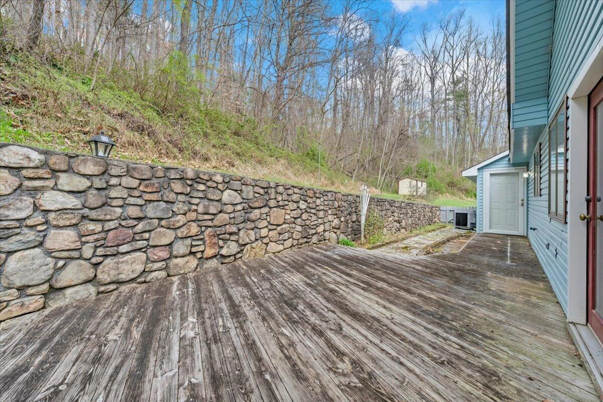6505 Poage Valley Road - Photo 43
