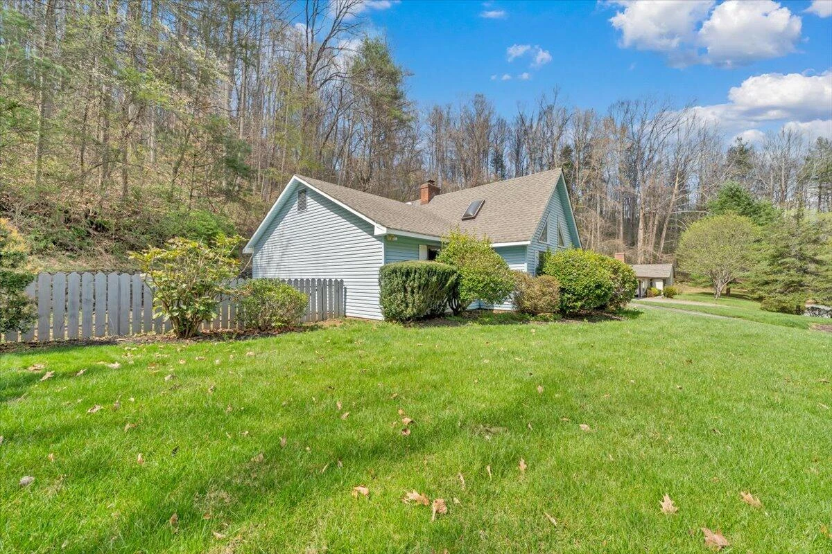 6505 Poage Valley Road - Photo 50