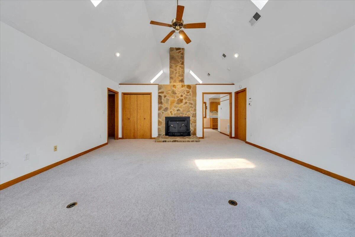 6505 Poage Valley Road - Photo 7