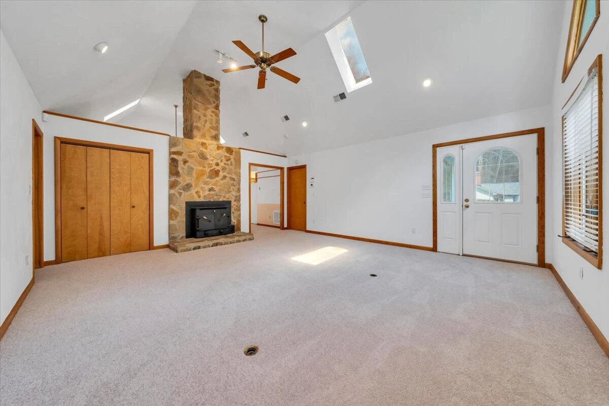 6505 Poage Valley Road - Photo 8