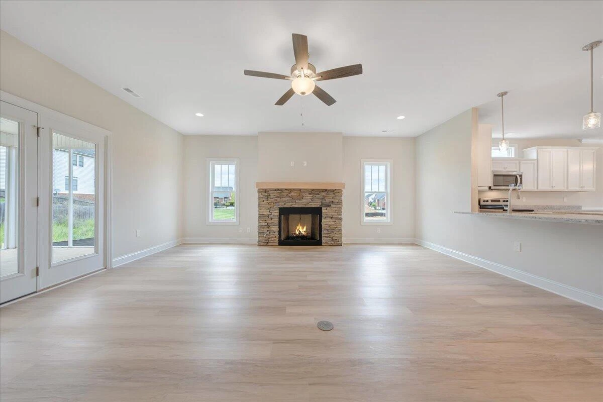 5388 Latah ST - Photo 4