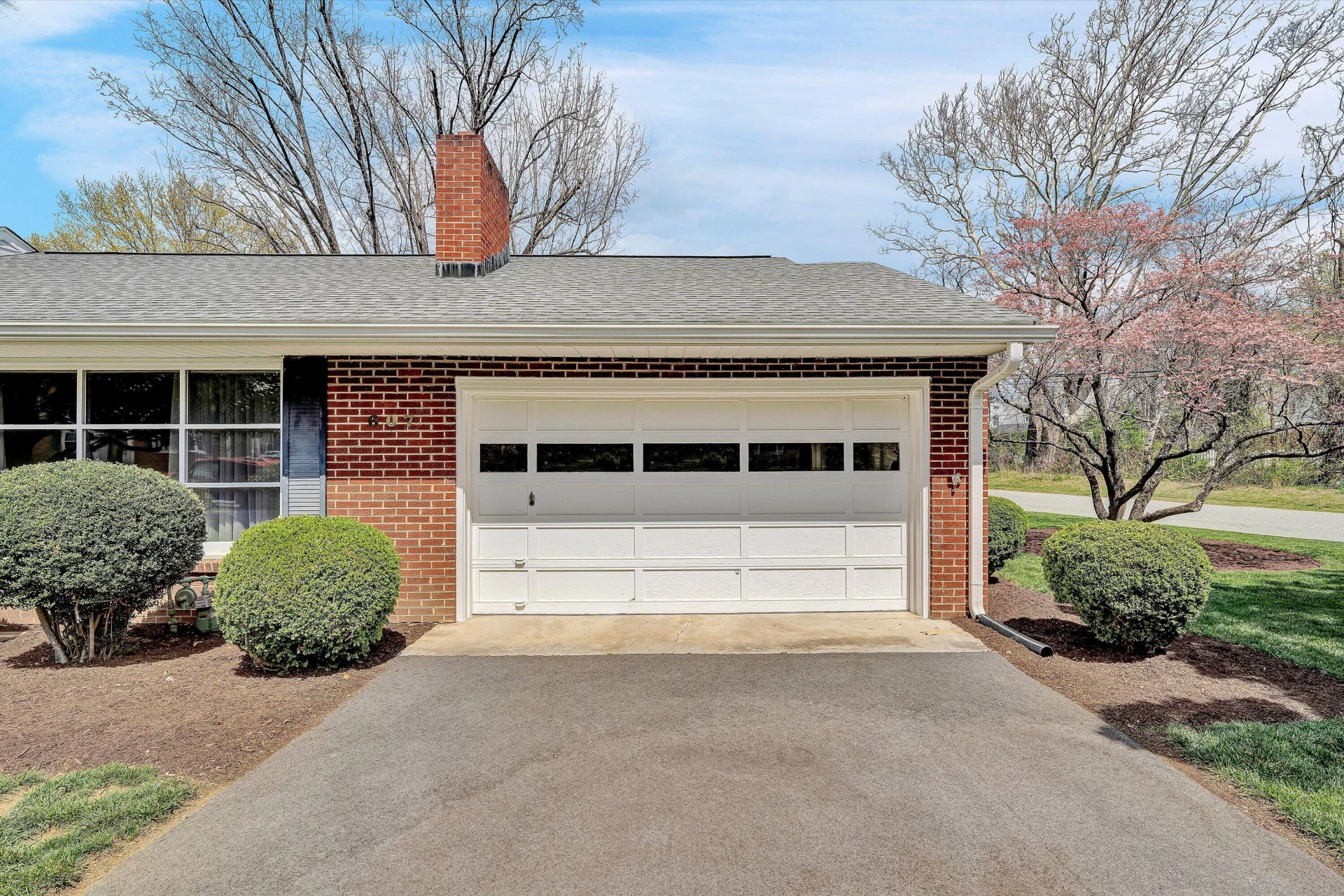 607 Lou Ann ST - Photo 16