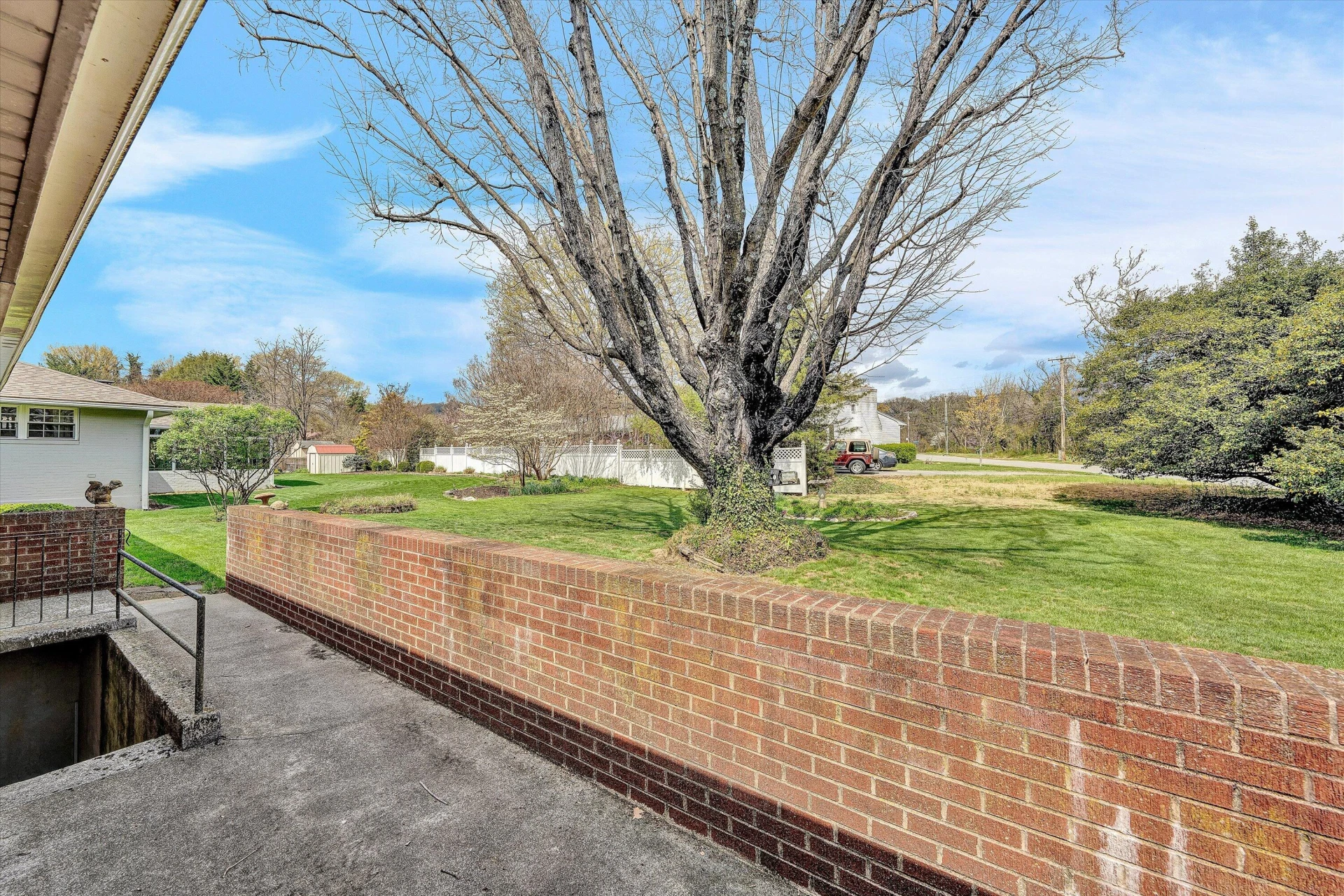 607 Lou Ann ST - Photo 31