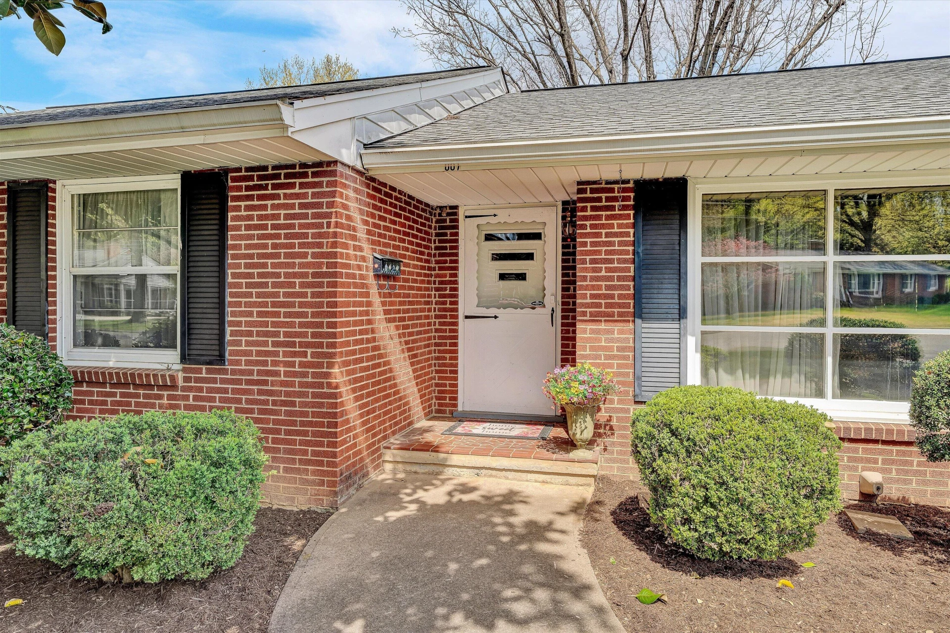 607 Lou Ann ST - Photo 8